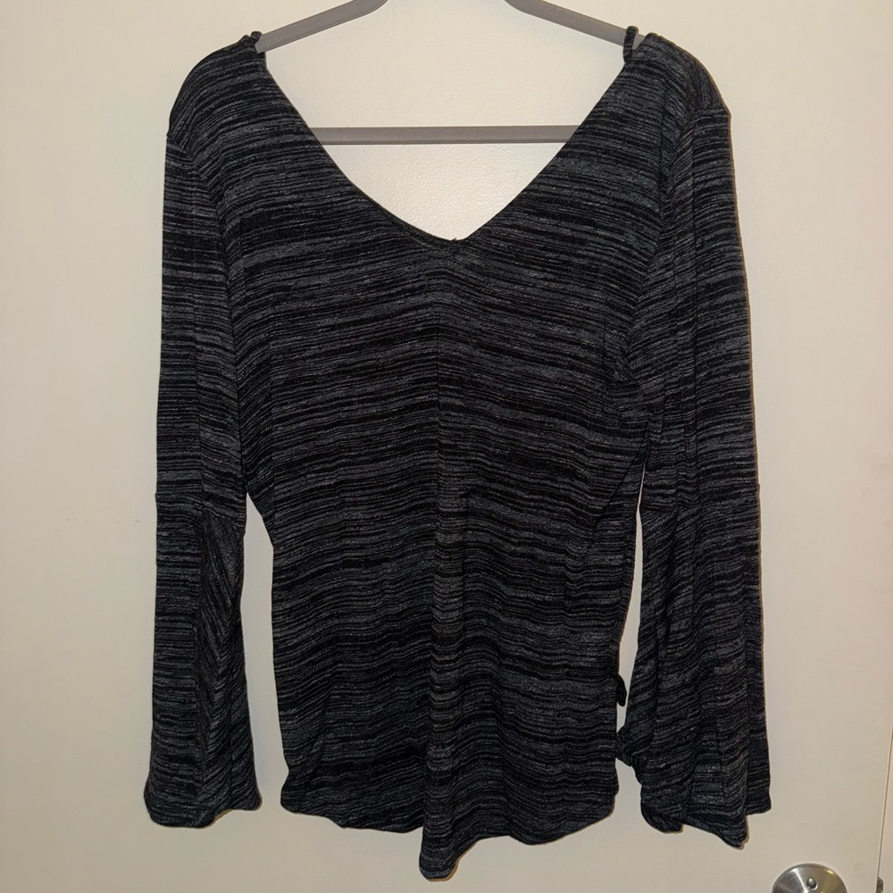 Loft, long sleeved shirt, wide shoulder